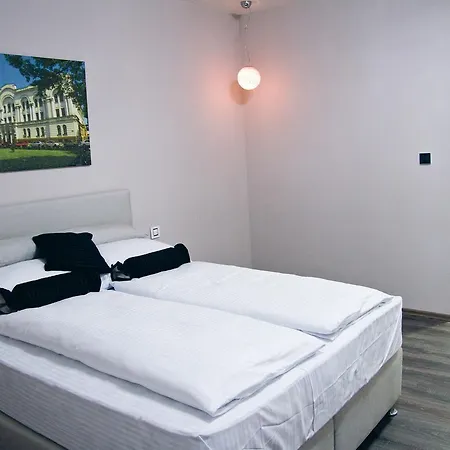 Bakarni Lonac * Brčko