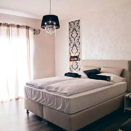 Bakarni Lonac * Brčko